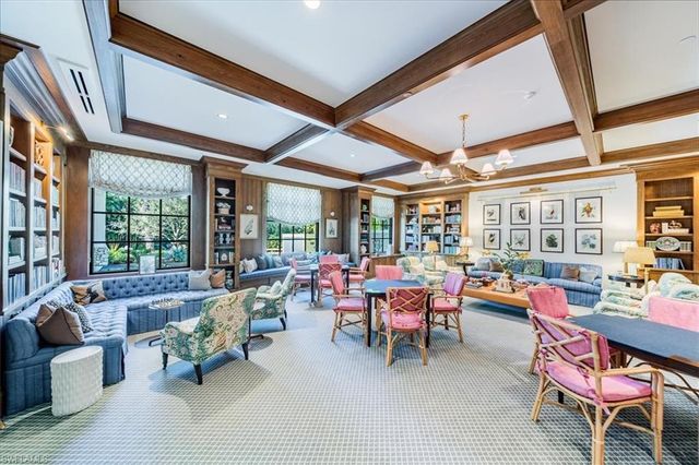 102 Tall Pine LN 3107, Naples, FL 34105