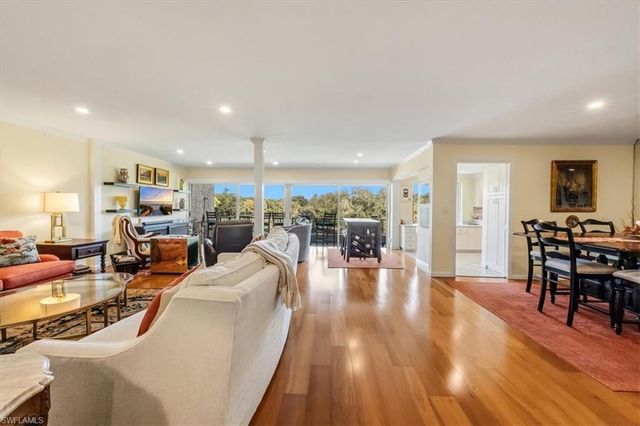 102 Tall Pine LN 3107, Naples, FL 34105