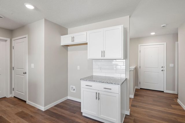 2125 South Mesa Drive, Bolivar, MO 65613