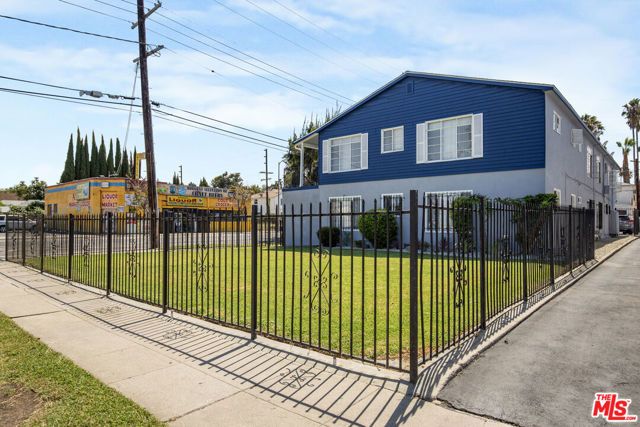 3101 W 48th Street, Los Angeles, CA 90043