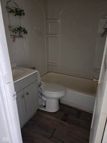 1750 Olive Street, Indianapolis, IN 46203