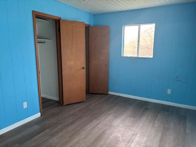 1008 W Pietzsch ST, Bartlett, TX 76511