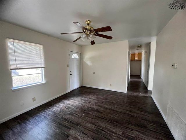 1421 TANBARK ROAD, Wichita Falls, TX 76306