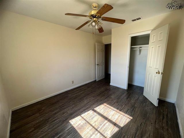 1421 TANBARK ROAD, Wichita Falls, TX 76306