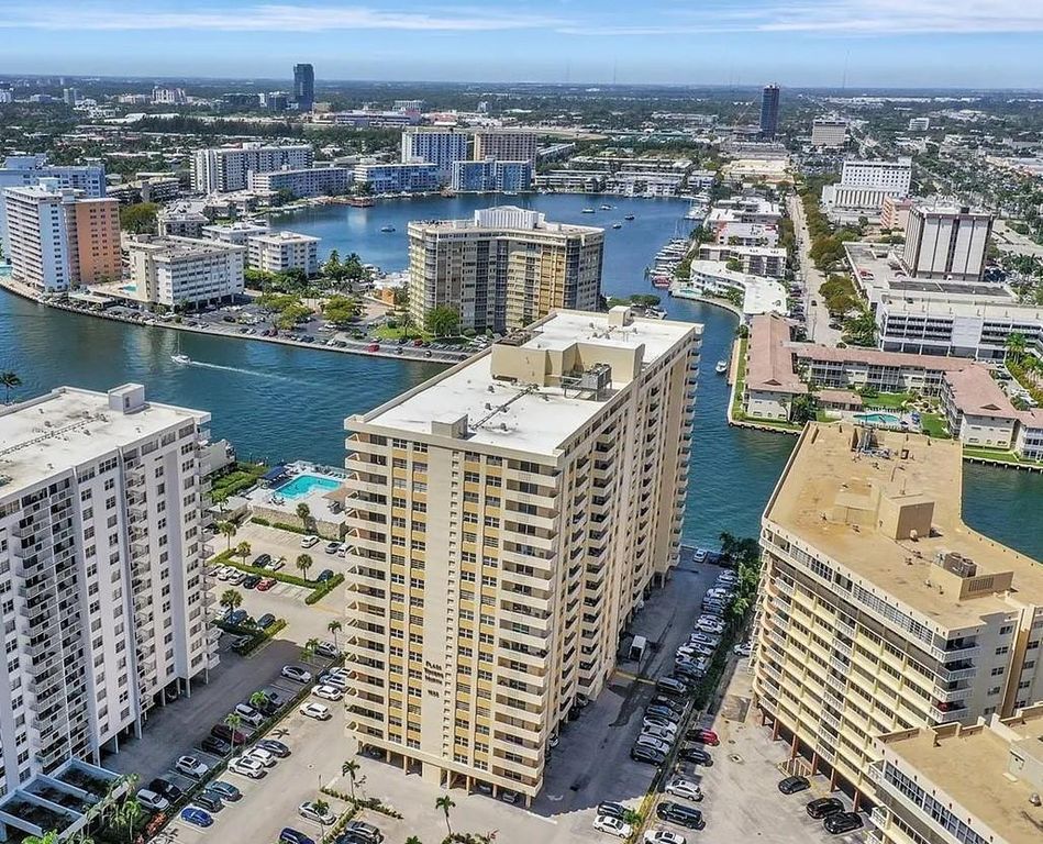 1833 S Ocean Drive 1209, Hallandale Beach, FL 33009