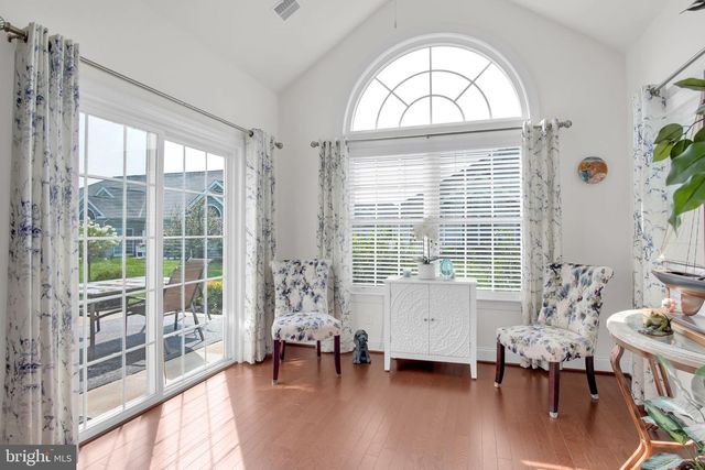 427 GENERAL DR, Mechanicsburg, PA 17050