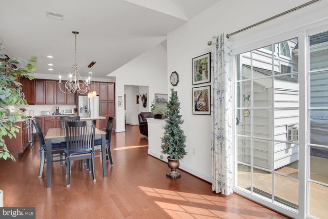 427 GENERAL DR, Mechanicsburg, PA 17050