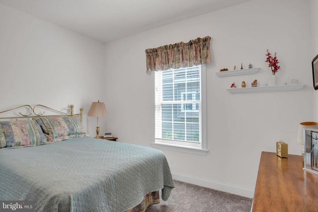 427 GENERAL DR, Mechanicsburg, PA 17050
