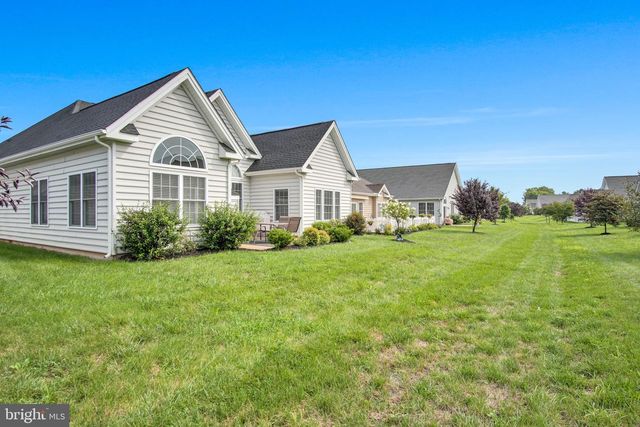 427 GENERAL DR, Mechanicsburg, PA 17050