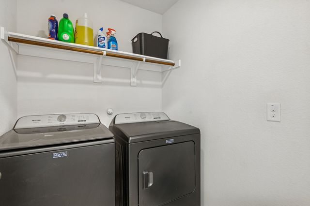 8012 Gallup Avenue, Aubrey, TX 76227