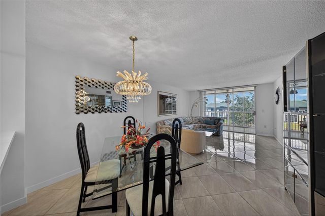 7872 Trent Drive 305, Fort Lauderdale, FL 33321