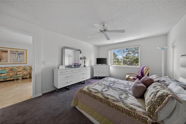 7872 Trent Drive 305, Fort Lauderdale, FL 33321