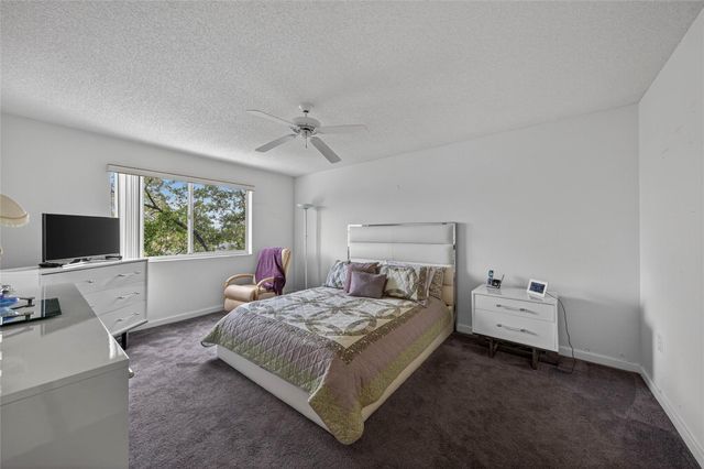 7872 Trent Drive 305, Fort Lauderdale, FL 33321