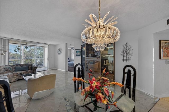 7872 Trent Drive 305, Fort Lauderdale, FL 33321