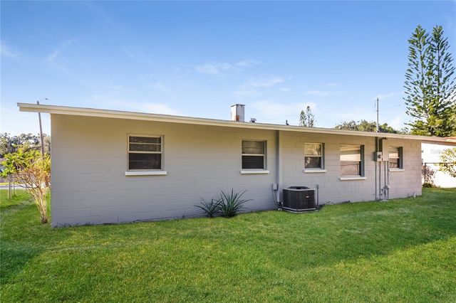 2006 4TH AVENUE W, Palmetto, FL 34221