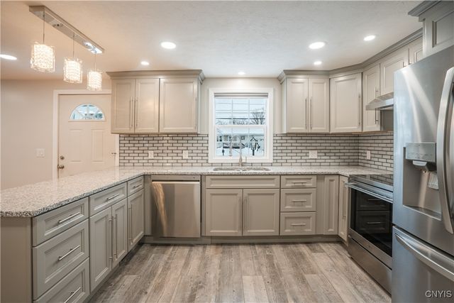 5986 Smith Road, Cicero, NY 13212