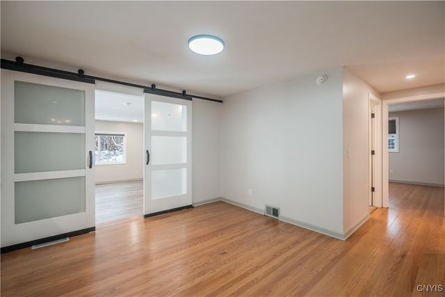 5986 Smith Road, Cicero, NY 13212