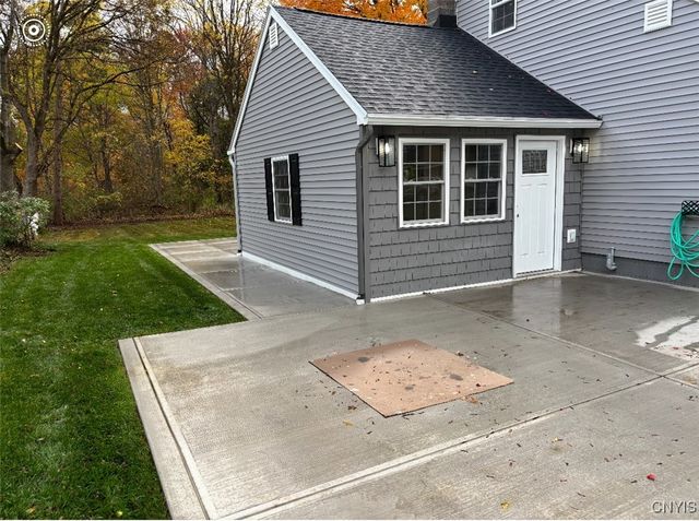 5986 Smith Road, Cicero, NY 13212