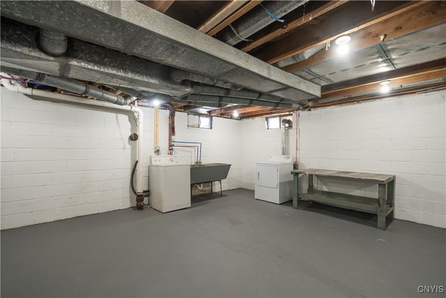 5986 Smith Road, Cicero, NY 13212