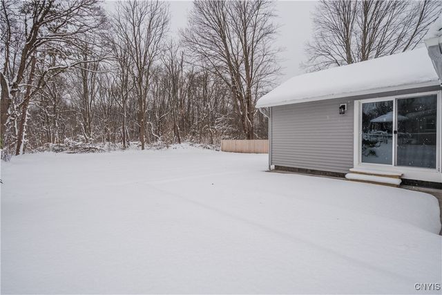 5986 Smith Road, Cicero, NY 13212