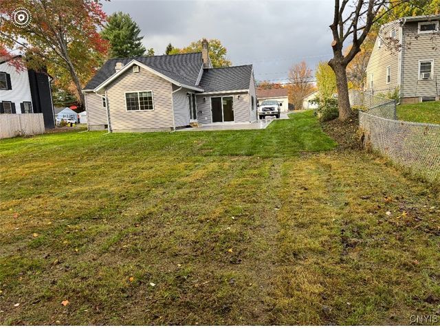 5986 Smith Road, Cicero, NY 13212