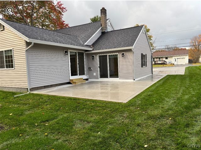 5986 Smith Road, Cicero, NY 13212