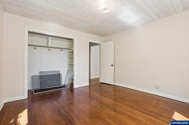 1385 Pearl St NE, Salem, OR 97301