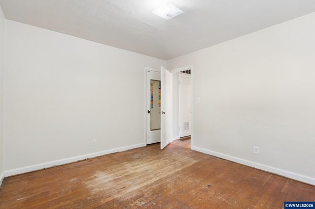 1385 Pearl St NE, Salem, OR 97301