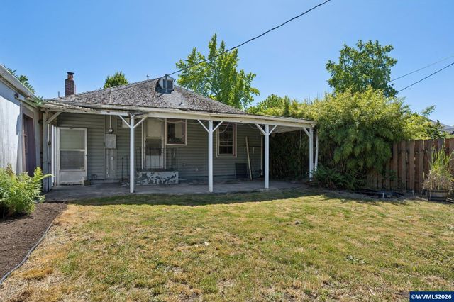 1385 Pearl St NE, Salem, OR 97301