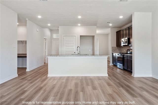 1229 Patriot Drive, College Station, TX 77845