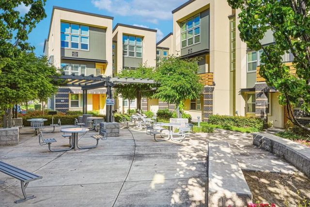 2023 Mahuron Circle, San Jose, CA 95133