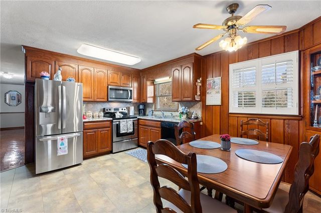 1343 Bethania Rural Hall Road, Winston-salem, NC 27106