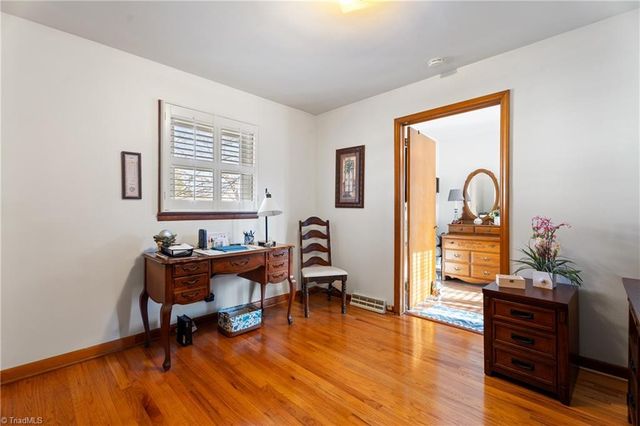 1343 Bethania Rural Hall Road, Winston-salem, NC 27106