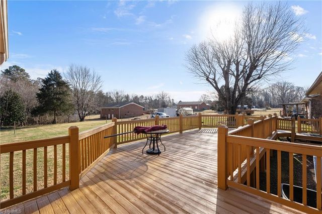 1343 Bethania Rural Hall Road, Winston-salem, NC 27106