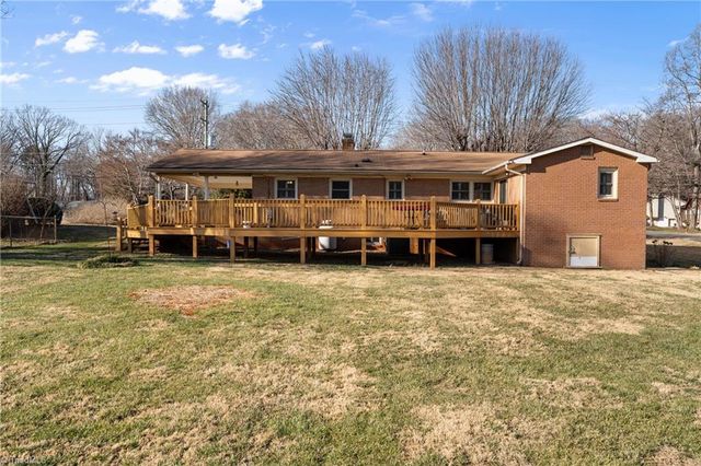 1343 Bethania Rural Hall Road, Winston-salem, NC 27106