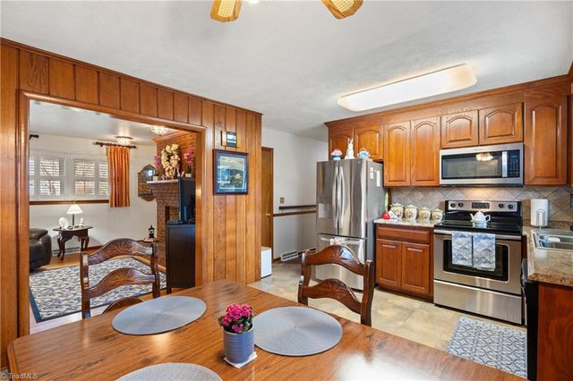 1343 Bethania Rural Hall Road, Winston-salem, NC 27106