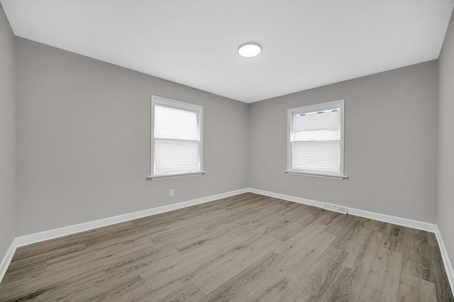 211 Independence Avenue, Joliet, IL 60433