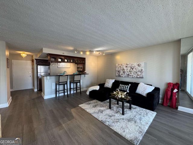 620 Peachtree Street NE 911, Atlanta, GA 30308