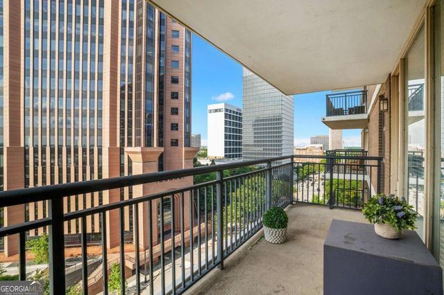 620 Peachtree Street NE 911, Atlanta, GA 30308