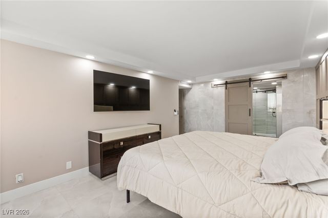 205 East Harmon Avenue 1012, Las Vegas, NV 89169