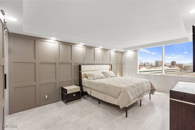 205 East Harmon Avenue 1012, Las Vegas, NV 89169