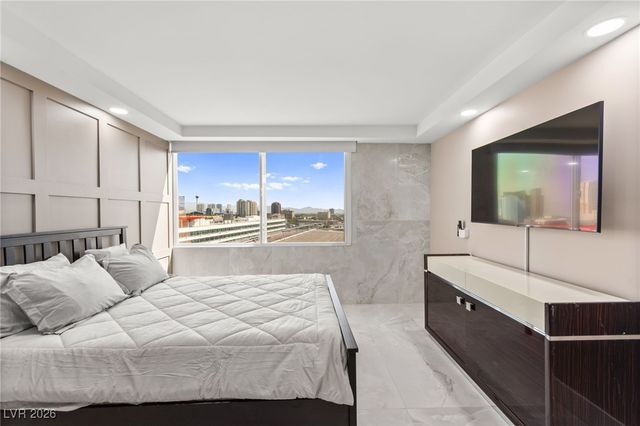 205 East Harmon Avenue 1012, Las Vegas, NV 89169