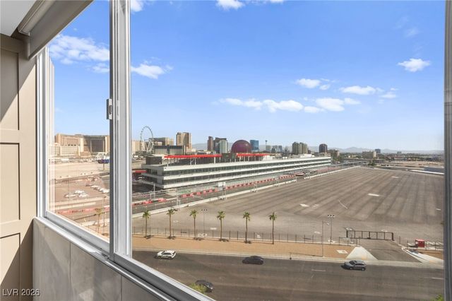 205 East Harmon Avenue 1012, Las Vegas, NV 89169