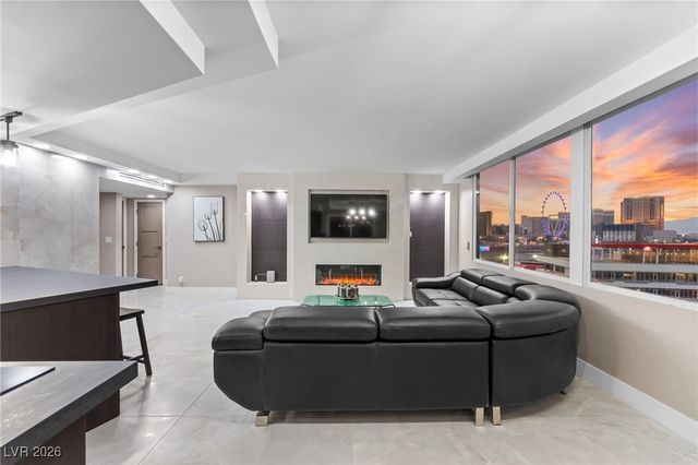 205 East Harmon Avenue 1012, Las Vegas, NV 89169