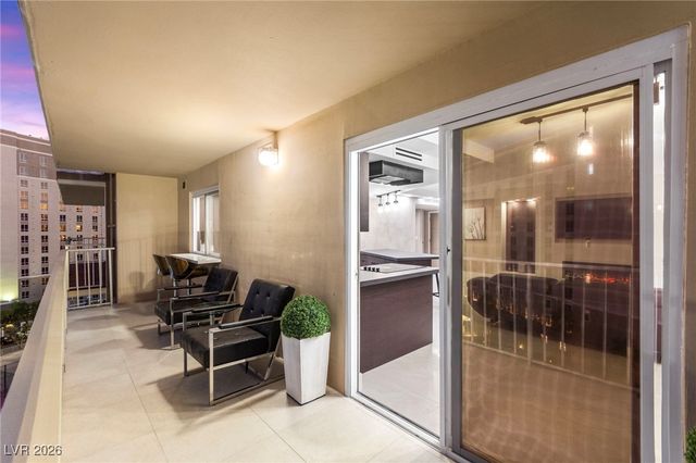 205 East Harmon Avenue 1012, Las Vegas, NV 89169