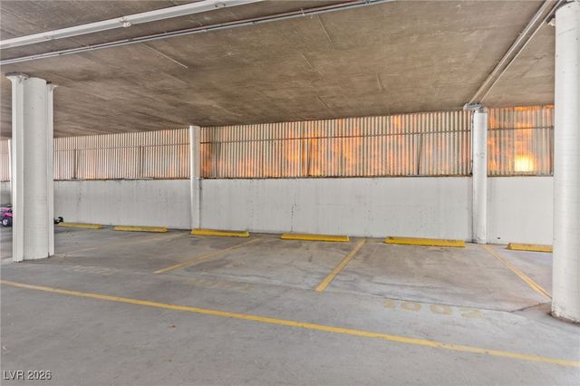 205 East Harmon Avenue 1012, Las Vegas, NV 89169