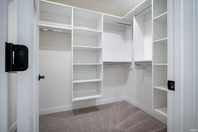 5598 Broad Fields Cove, Fort Wayne, IN 46818