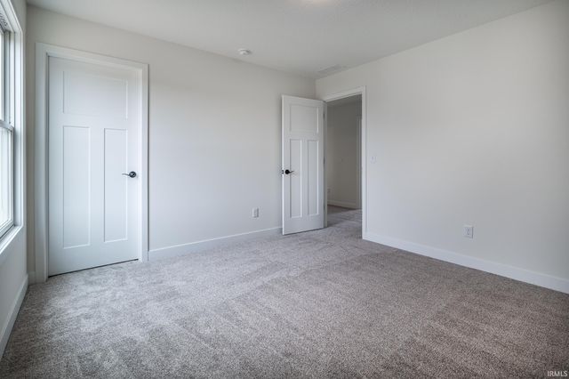 5598 Broad Fields Cove, Fort Wayne, IN 46818