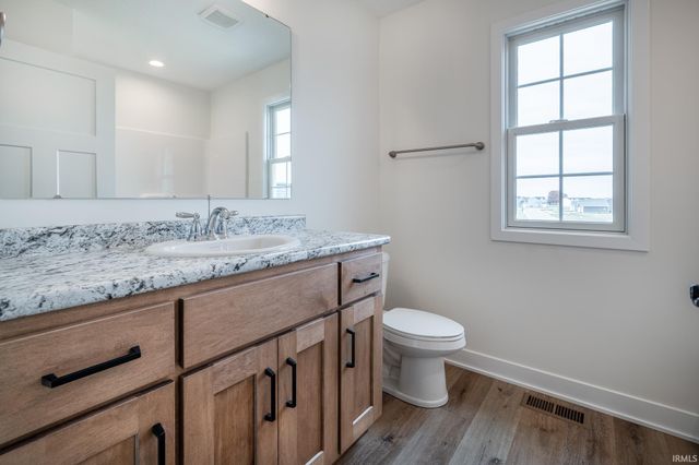 5598 Broad Fields Cove, Fort Wayne, IN 46818