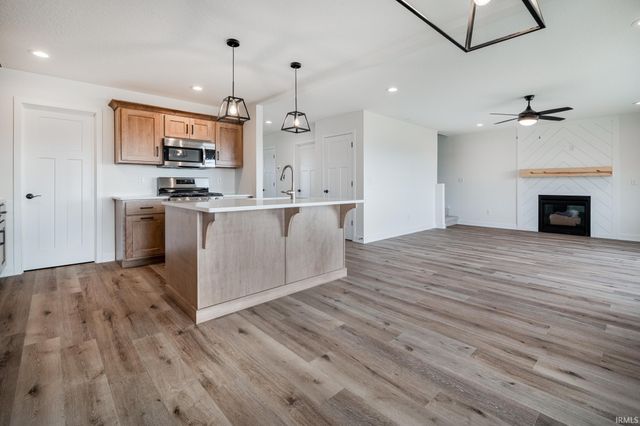 5598 Broad Fields Cove, Fort Wayne, IN 46818